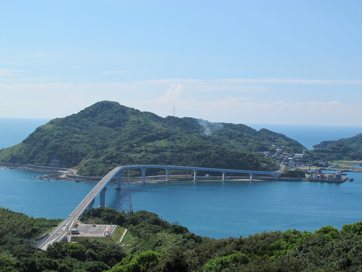 伊王島大橋.jpg